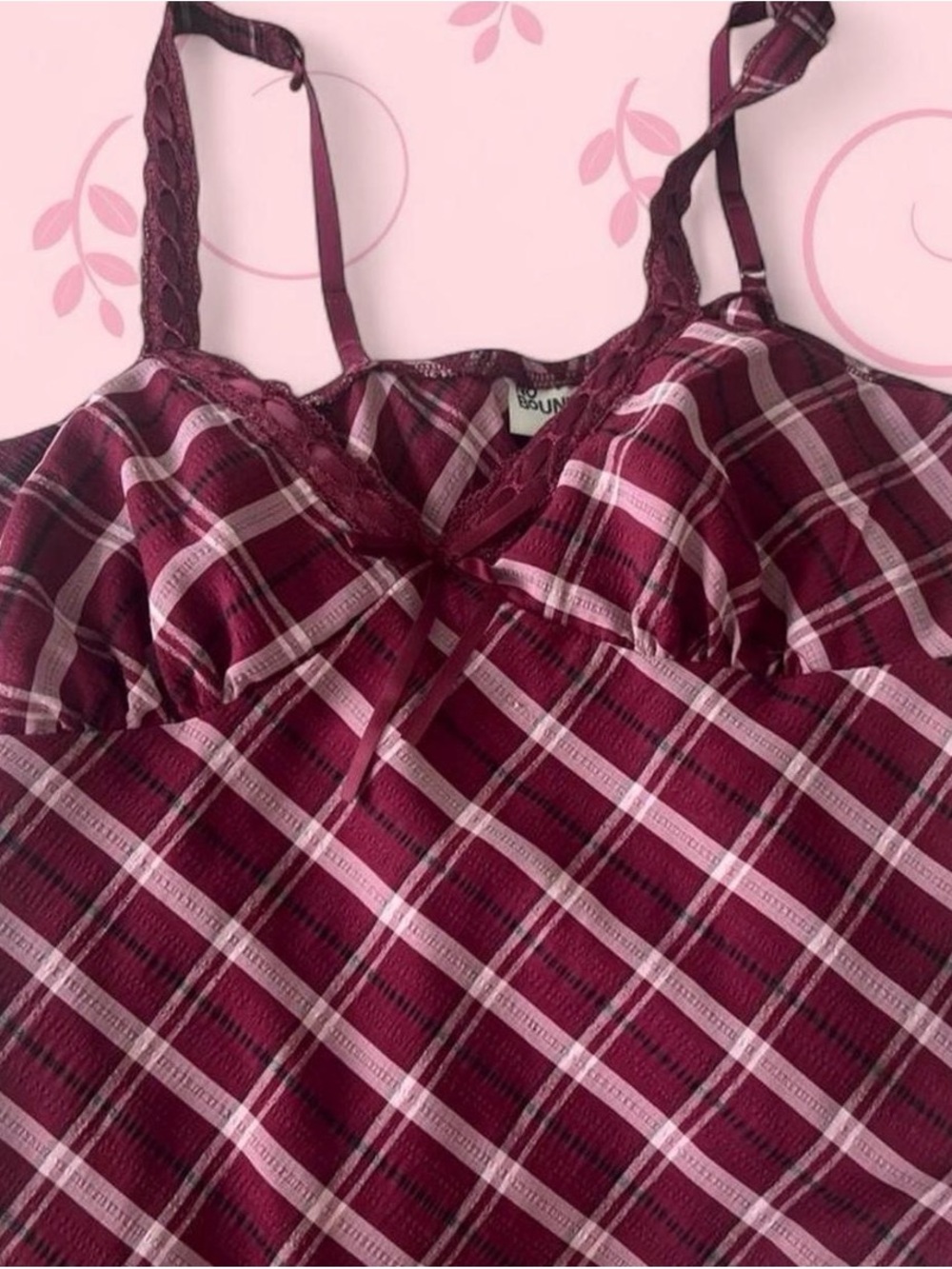 No Boundaries Burgundy and Light Pink Plaid Cami! 🤍